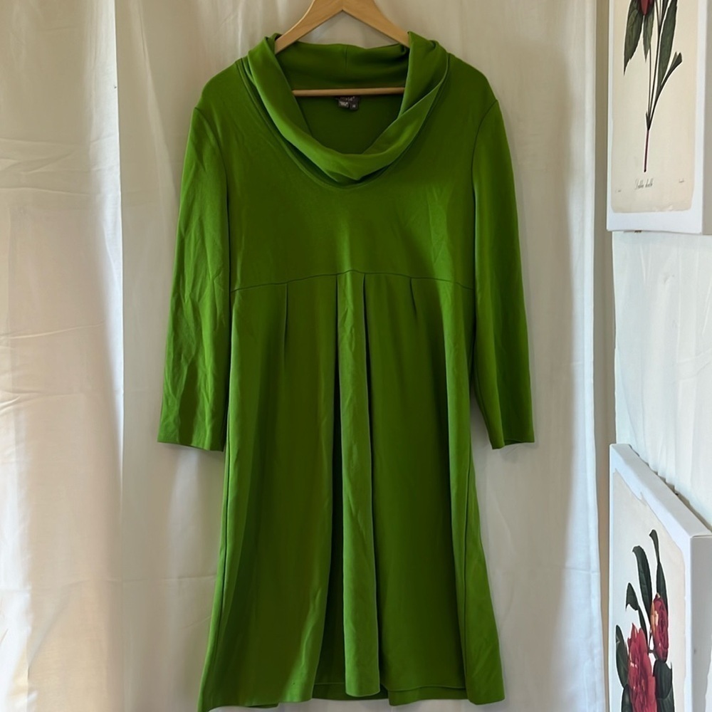 Muse Green Cowl Neck Empire Waist Dress a288